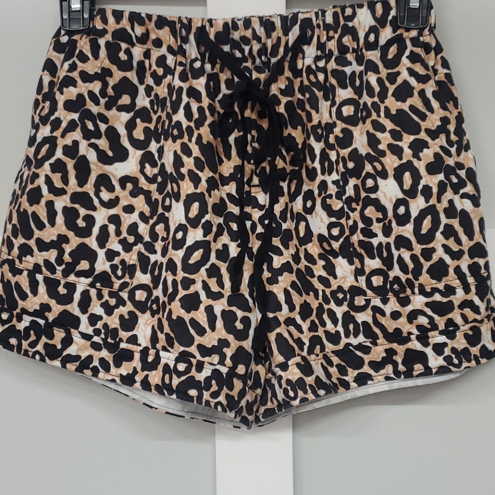 Cheetah Pattern Shorts - image 1